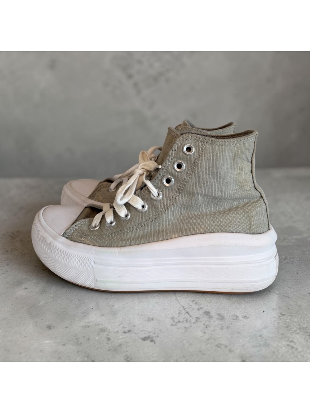 Converse Chuck Taylor High  Platform Sneakers Sage Green Gray Women’s Size 7.5